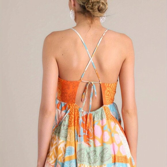 Spaghetti Strap Seashell Pattern Tie Back Summer Mini Dress - Picture 5 of 8